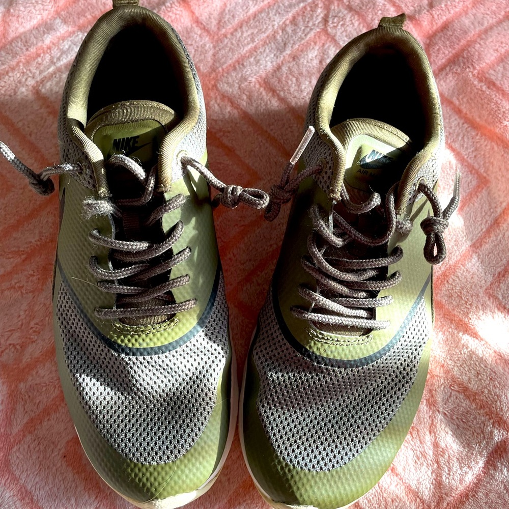 Nike Air Max Thea